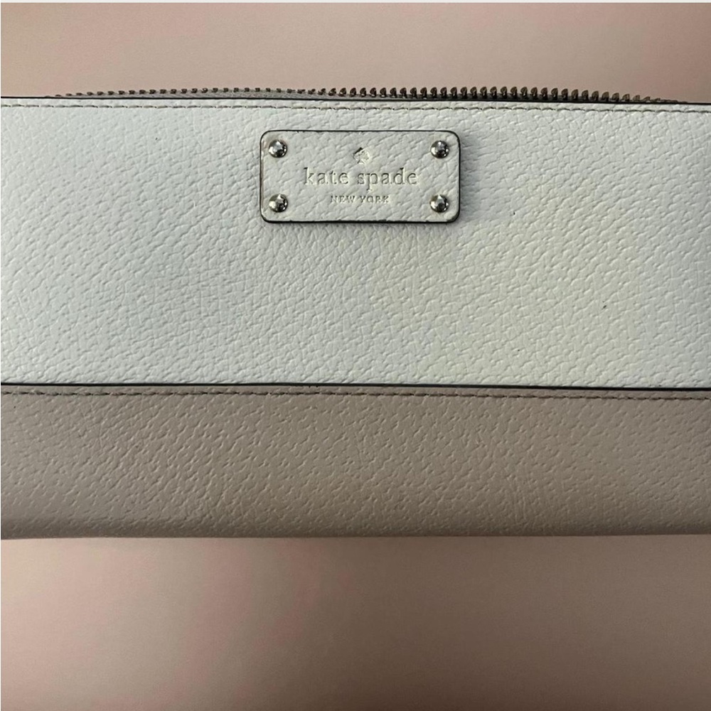 Kate Spade Taupe Leather Wallet